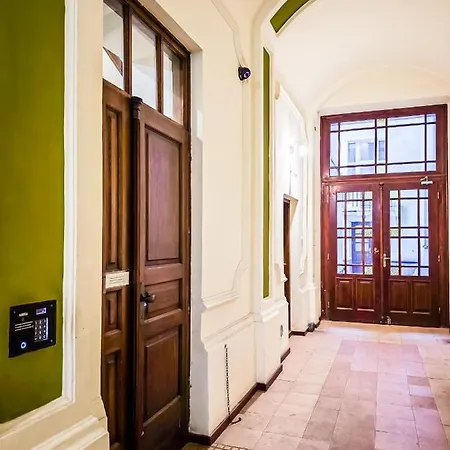 Radziwillowska Old Town Deluxe Wawelofts